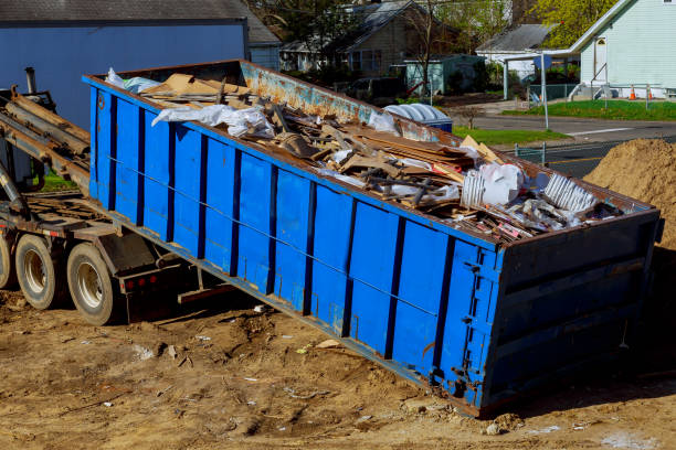 Best Yard Waste Removal  in North Lindenhurst, NY